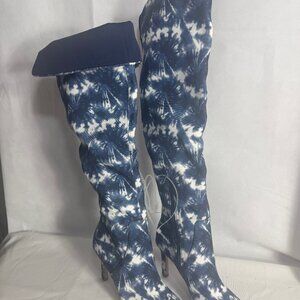 NWT Gianni Bini Tall Boots with Heels Size 6 with zipper Denim Blue